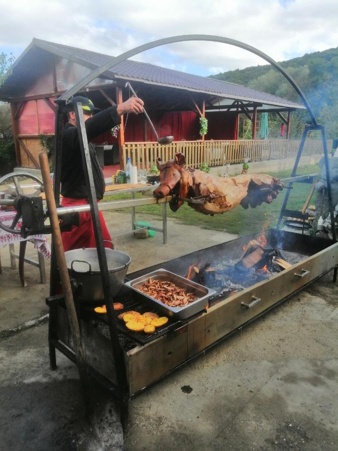 Casa Amaya Bacău Eksteriør bilde