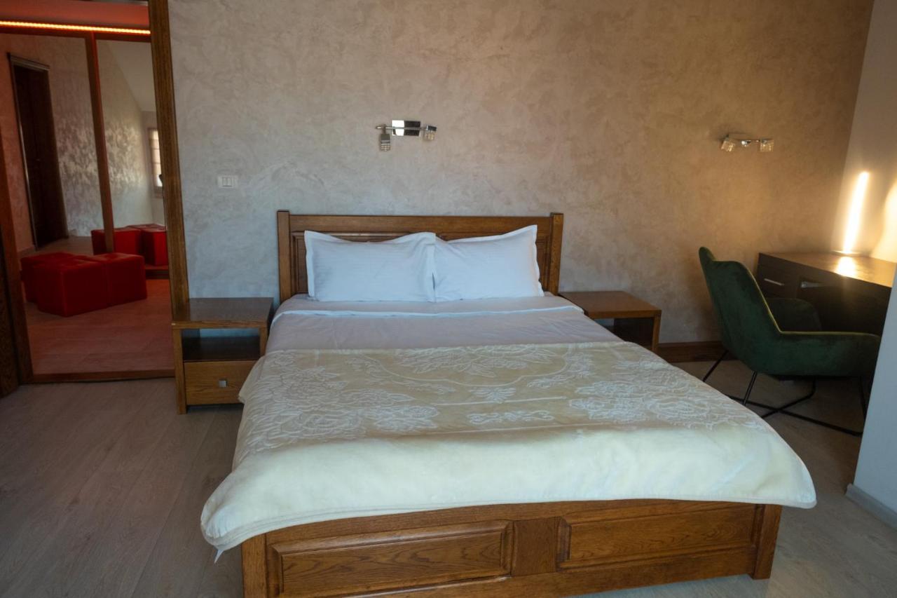 Casa Amaya Bacău Eksteriør bilde